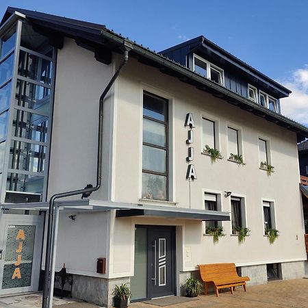 Apartma Ajja Sencur Ngoại thất bức ảnh