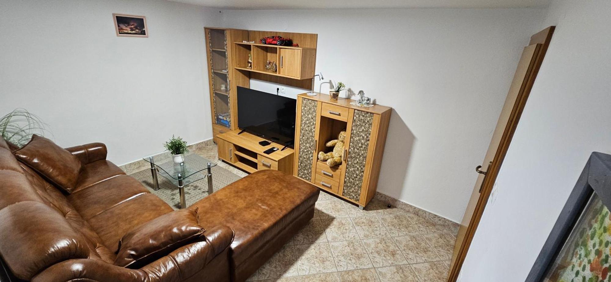 Apartma Ajja Sencur Ngoại thất bức ảnh